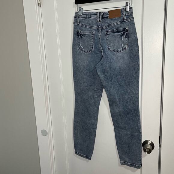 Judy Blue straight leg jeans - Picture 6 of 15